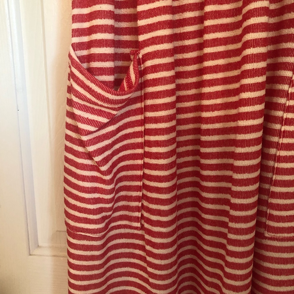 This Dress 👀 NWOT - Picture 4 of 4